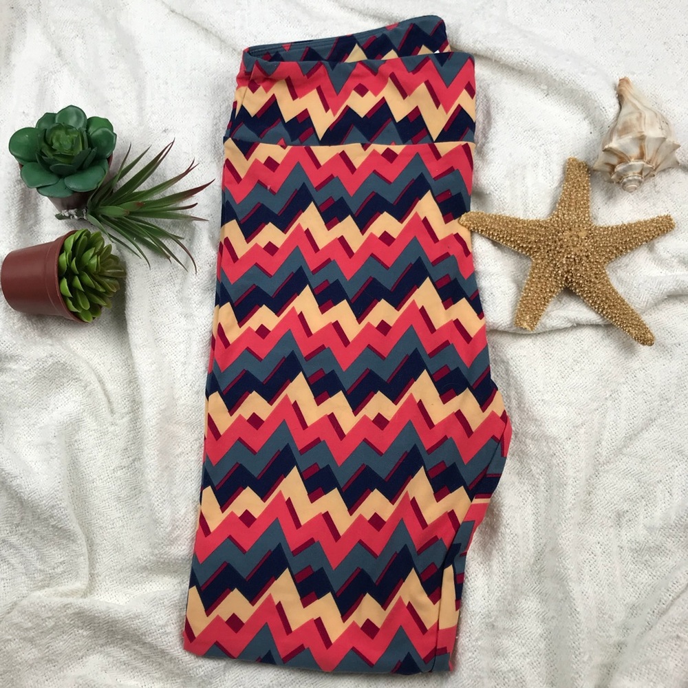 LuLaRoe leggings in TC